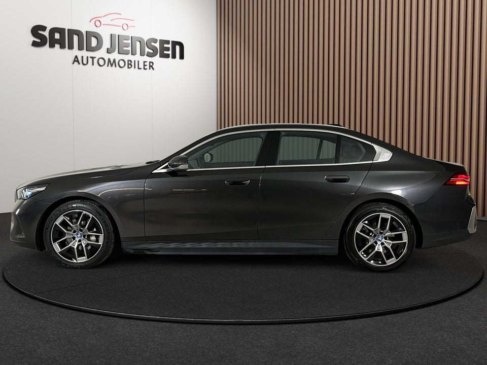 BMW i5 eDrive40 Sport Line 4d