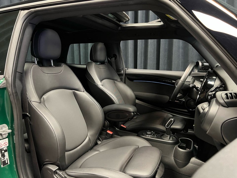 MINI Cooper SE Edition Premium Plus 3d