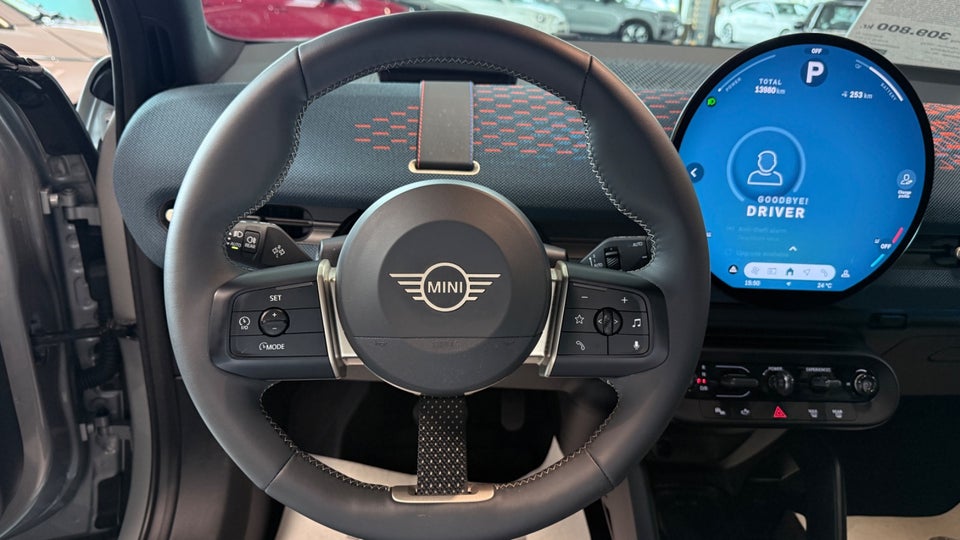 MINI Aceman SE Favoured Trim XL 5d