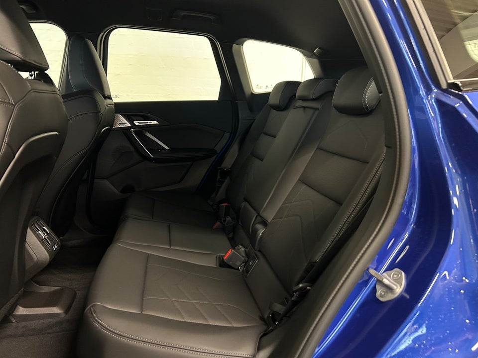 BMW iX1 xDrive30 Fully Charged M-Sport 5d