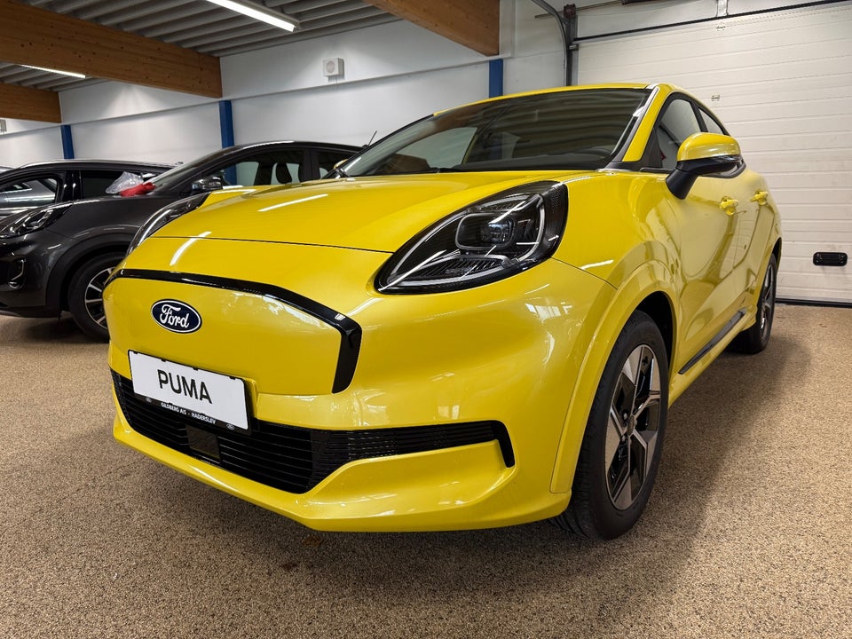 Ford Puma 46 Gen-E Select 5d