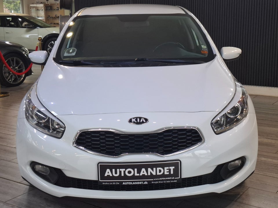 Kia Ceed 1,4 CVVT Active 5d