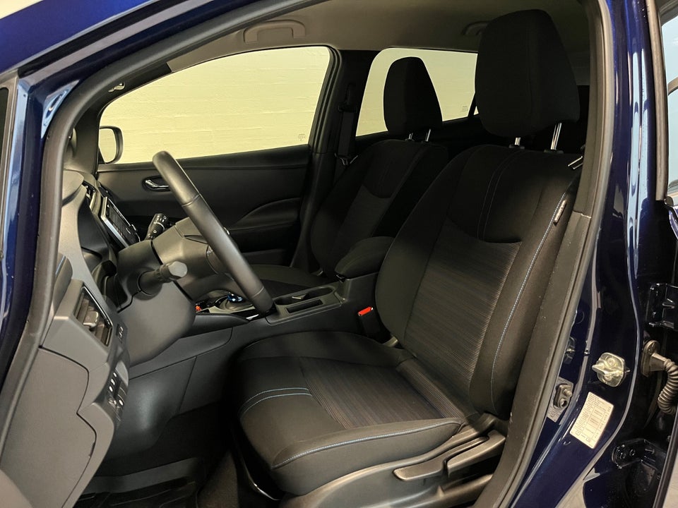Nissan Leaf 39 N-Connecta 5d