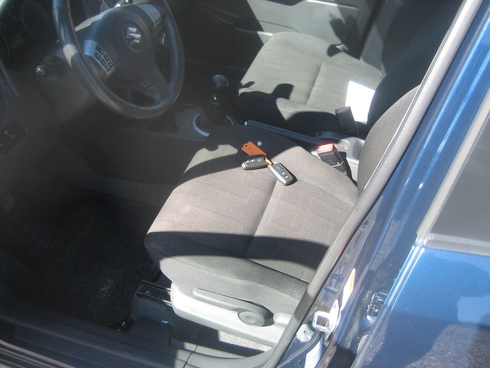 Suzuki SX4 1,6 CombiBack GLX 5d