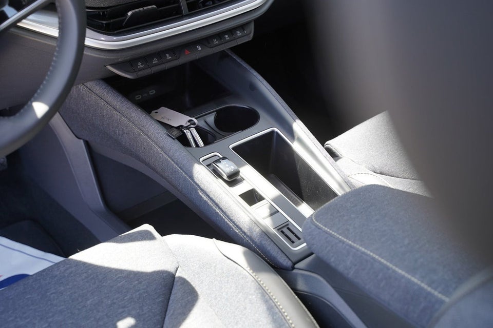 Skoda Elroq 60 iV Loft 5d