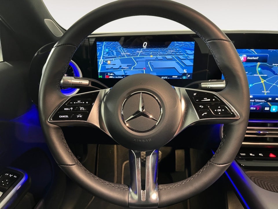 Mercedes CLA350 EQ Progressive 4Matic 4d