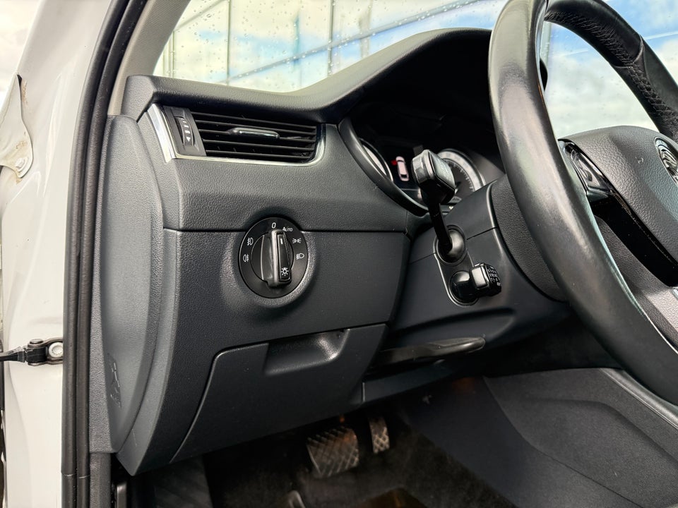 Skoda Octavia 2,0 TSi 190 Business Line Combi DSG 5d