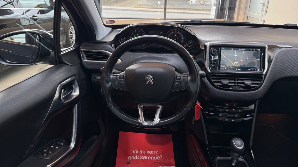 Peugeot 2008 1,2 PureTech 110 Allure Sky EAT6 5d