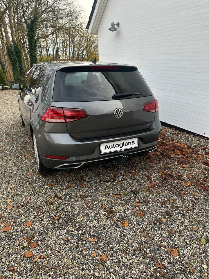 VW Golf VII 1,6 TDi 115 Comfortline 5d