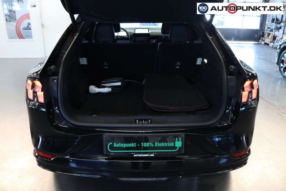 Ford Mustang Mach-E 70 Premium Standard Range AWD 5d
