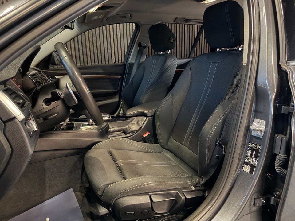 BMW 320d 2,0 Touring M-Sport aut. 5d