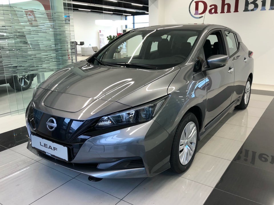 Nissan Leaf 39 Visia 5d