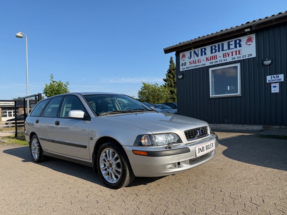 Volvo V40 1,8 Jubilæum 5d