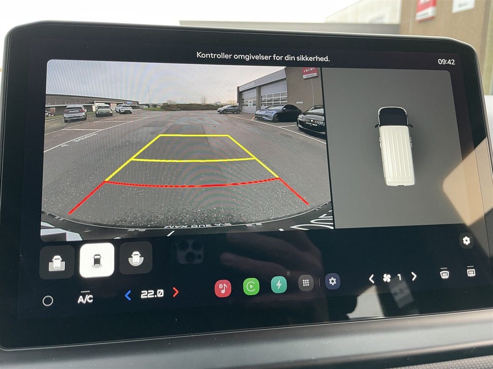 Kia PV5 71 Long Range Prestige 5d