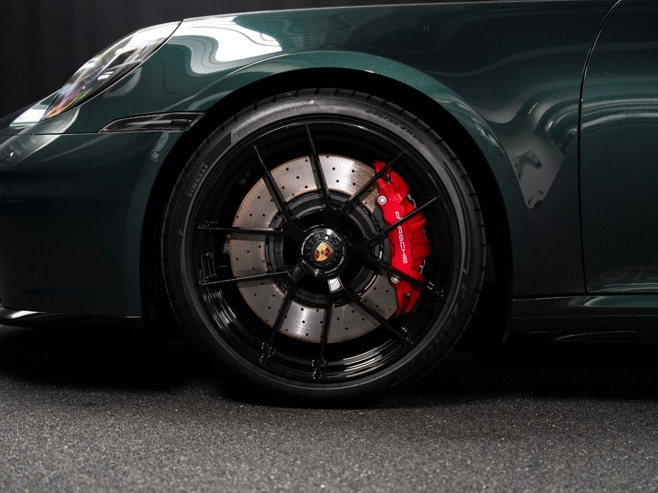 Porsche 911 Targa 4 GTS 3,6 PDK 2d