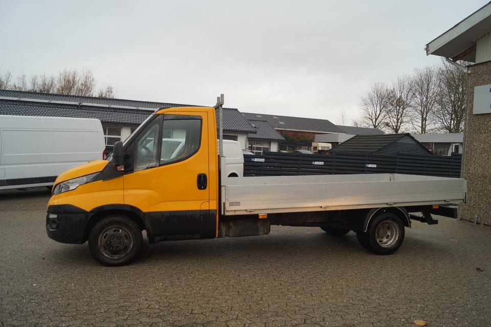 Iveco Daily 2,3 35C16 4100mm Lad 2d