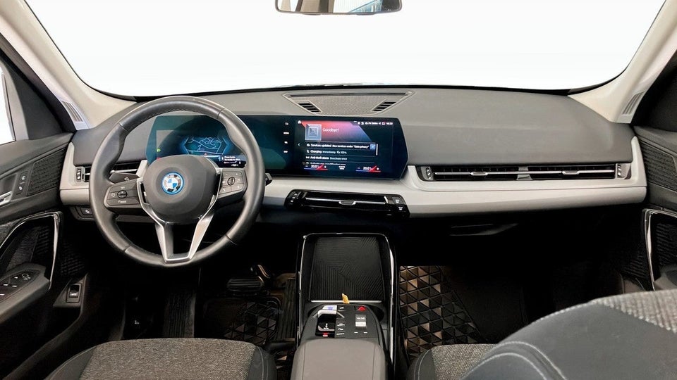 BMW iX1 xDrive30 5d