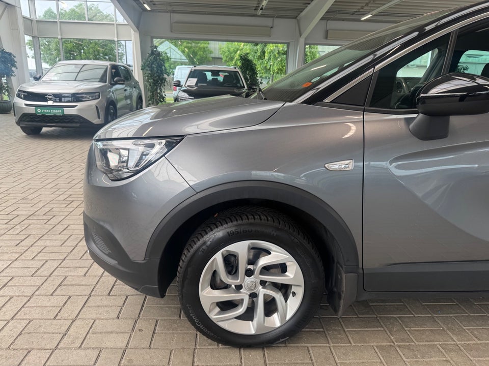 Opel Crossland X 1,2 T 110 Enjoy aut. 5d