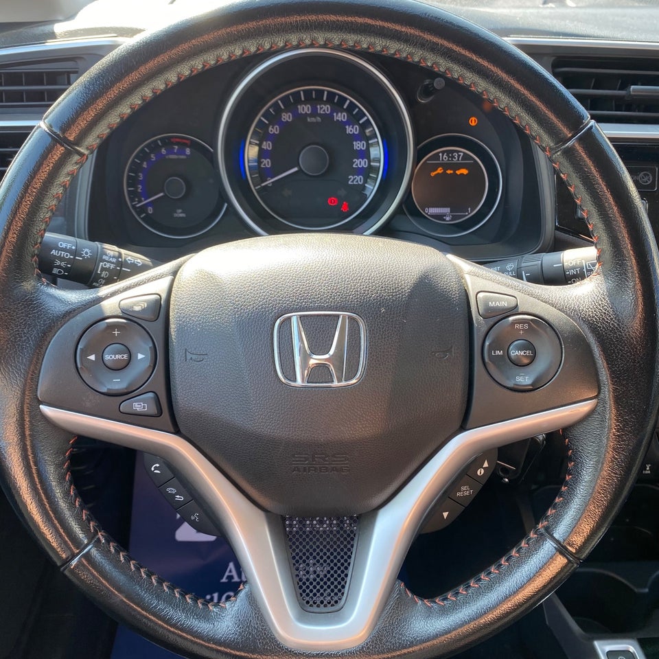 Honda Jazz 1,5 i-VTEC Dynamic 5d