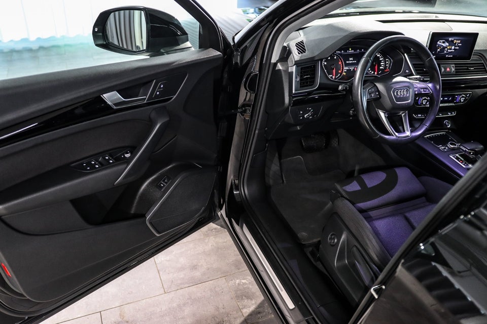 Audi Q5 40 TDi Sport quattro S-tr. 5d