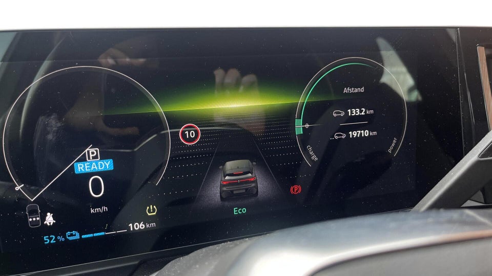 Renault Megane E-Tech 40 Equilibre 5d