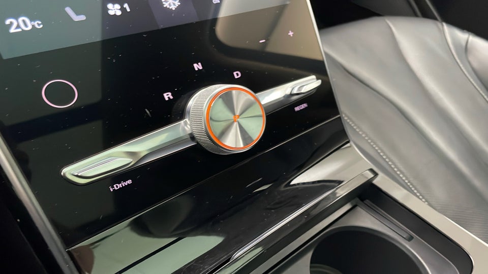 MG Marvel R Performance 5d