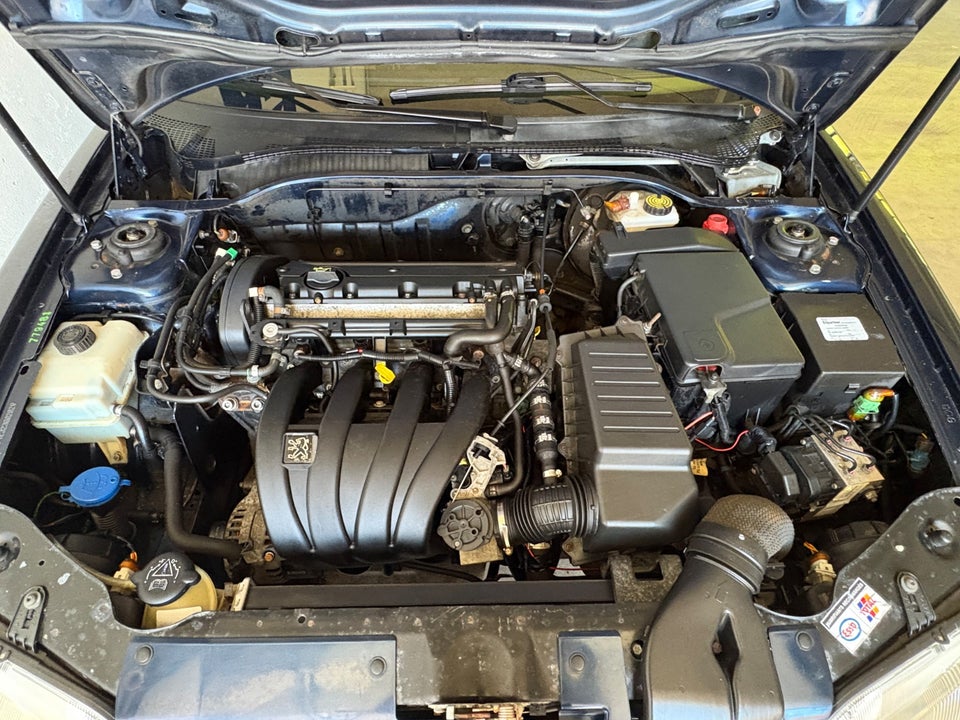Peugeot 306 1,8 16V Eden Park 5d