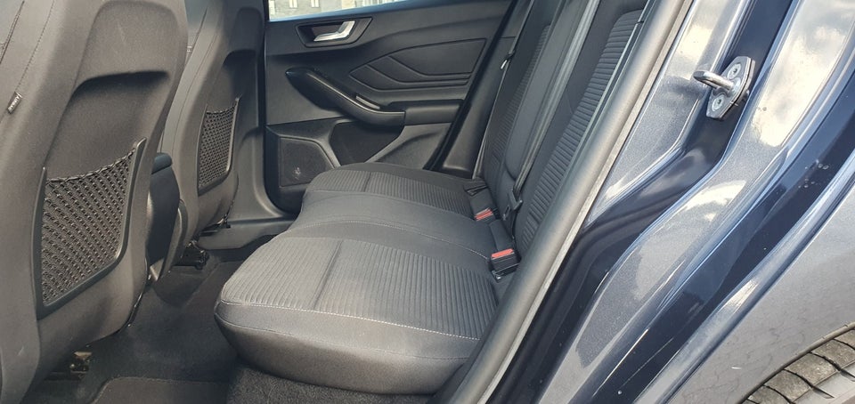 Ford Focus 1,0 EcoBoost Titanium stc. aut. 5d