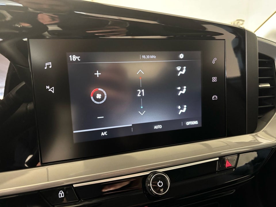 Opel Mokka-e 50 Elegance 5d