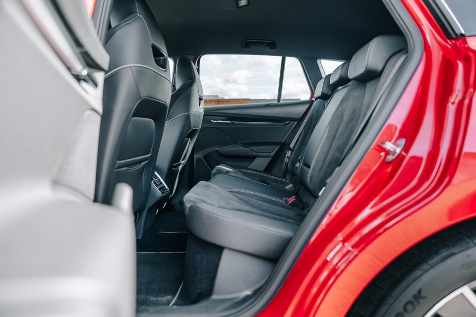 Skoda Enyaq 60 iV Sportline 5d