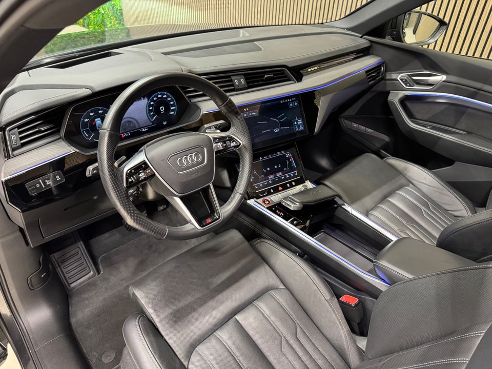 Audi e-tron S Sportback quattro 5d