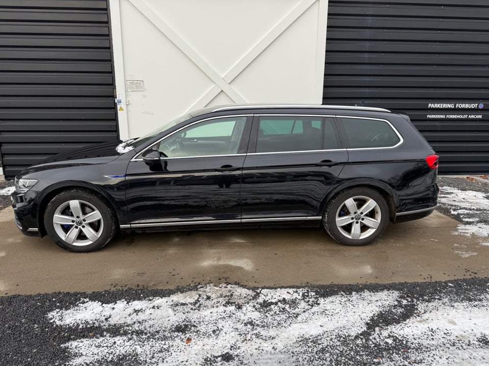 VW Passat 1,4 GTE High Variant DSG 5d