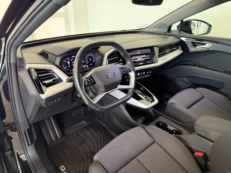 Audi Q4 e-tron 40 Advanced 5d