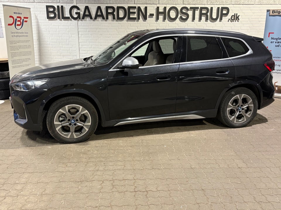 BMW iX1 xDrive30 X-Line 5d
