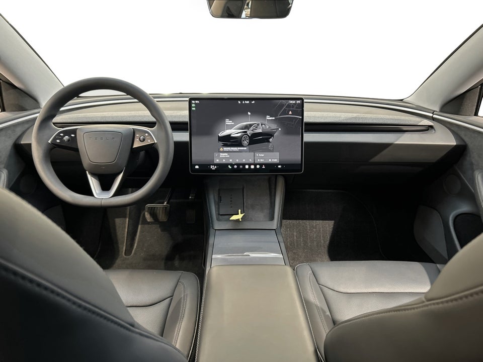 Tesla Model 3 Long Range AWD 4d