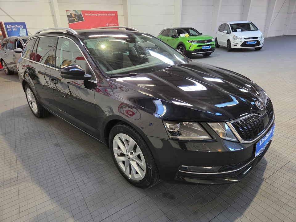 Skoda Octavia 1,6 TDi 115 Style Combi DSG 5d