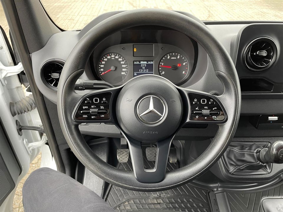 Mercedes Sprinter 316 2,2 CDi A2 Kassevogn RWD