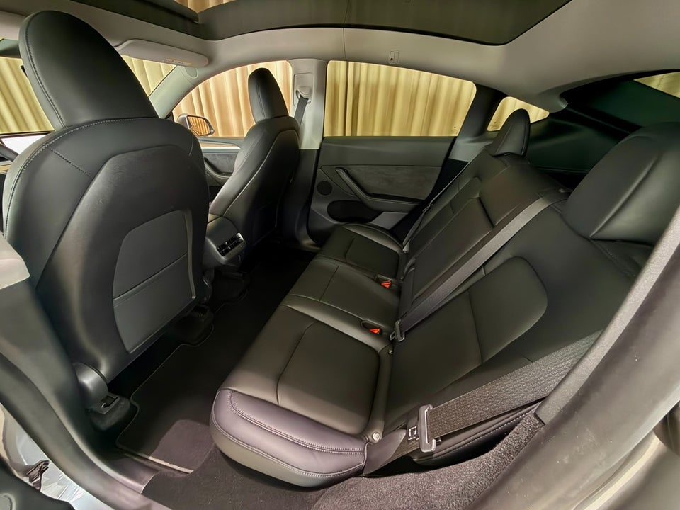 Tesla Model Y Performance AWD 5d