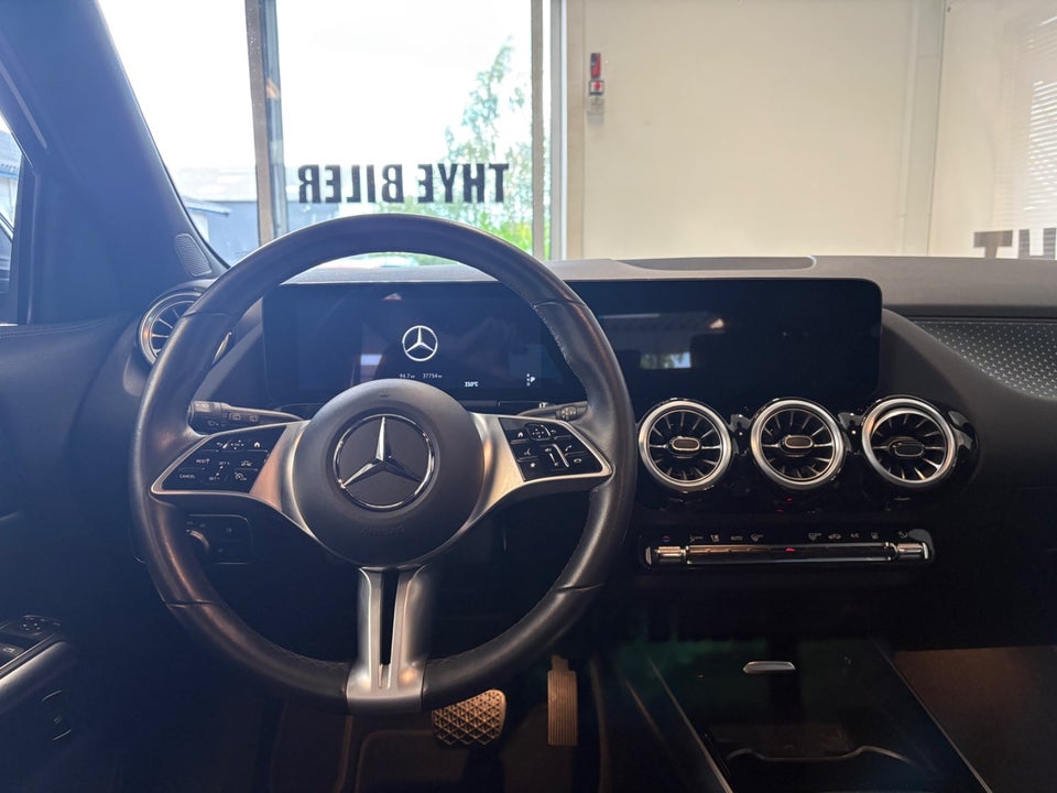 Mercedes EQA250 Progressive 5d