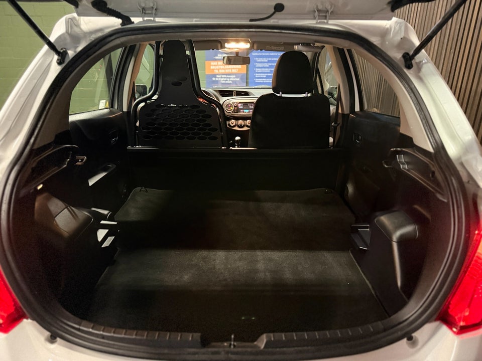 Toyota Yaris 1,4 D-4D T2 Van 5d