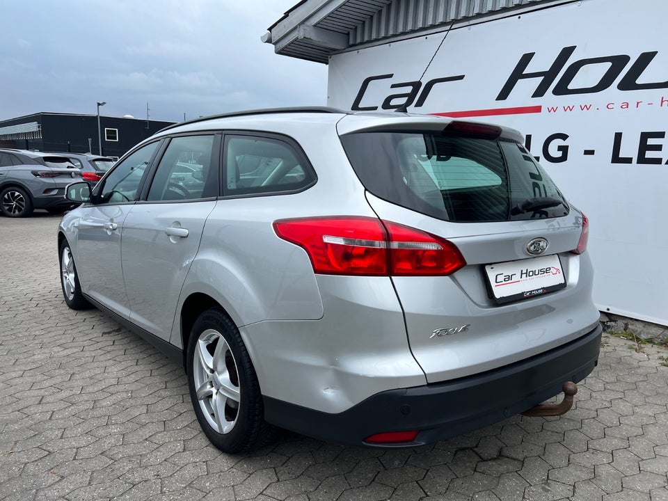 Ford Focus 1,5 TDCi 120 Business stc. aut. 5d