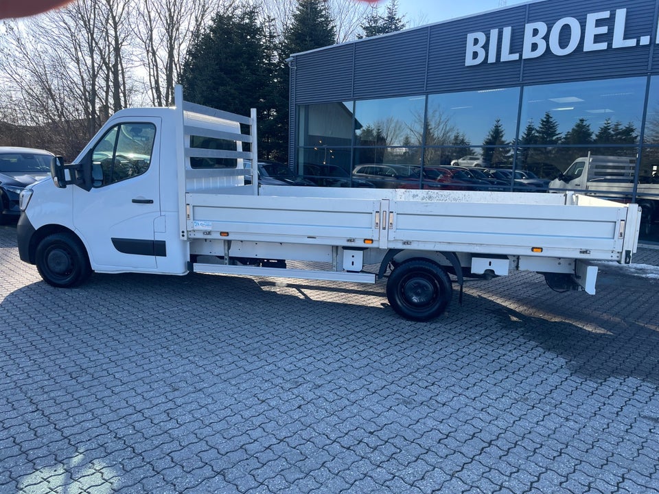 Renault Master IV T35 2,3 dCi 180 L3 Chassis