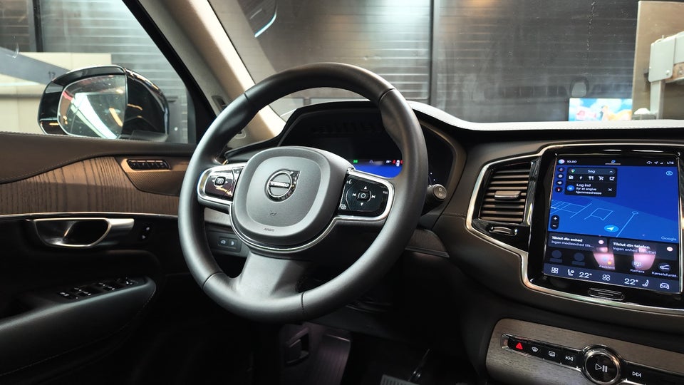 Volvo XC90 2,0 T8 ReCharge Ultimate Dark aut. AWD 7prs 5d