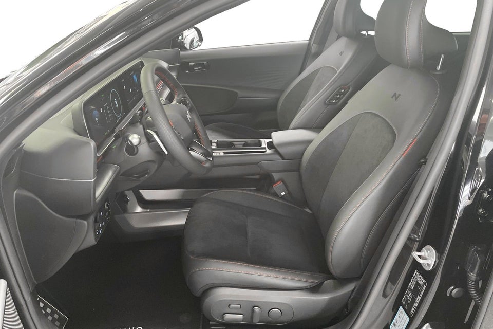 Hyundai Ioniq 6 84 N Line+ 4d