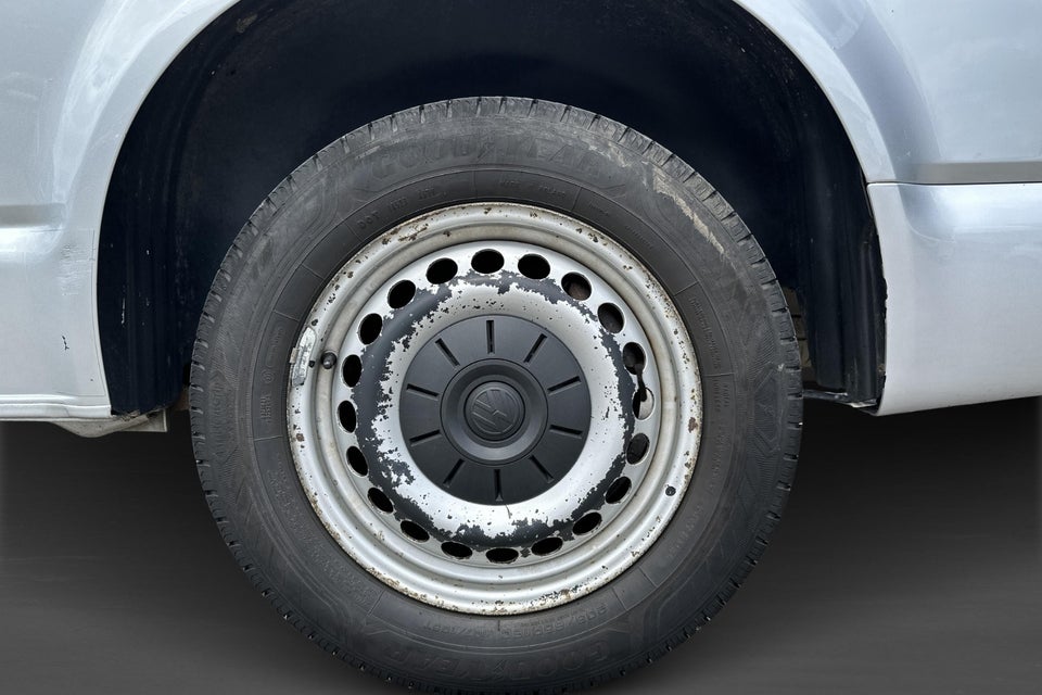 VW Transporter 2,0 TDi 150 Kassevogn DSG lang