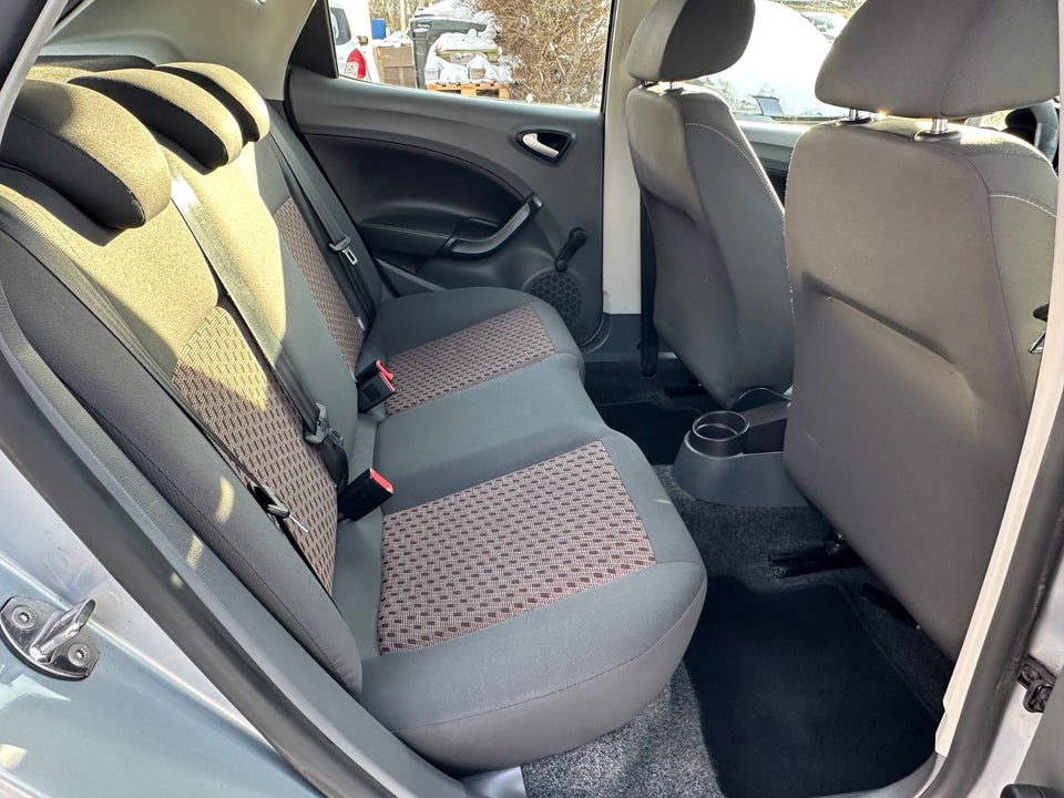 Seat Ibiza 1,4 16V Stylance 5d