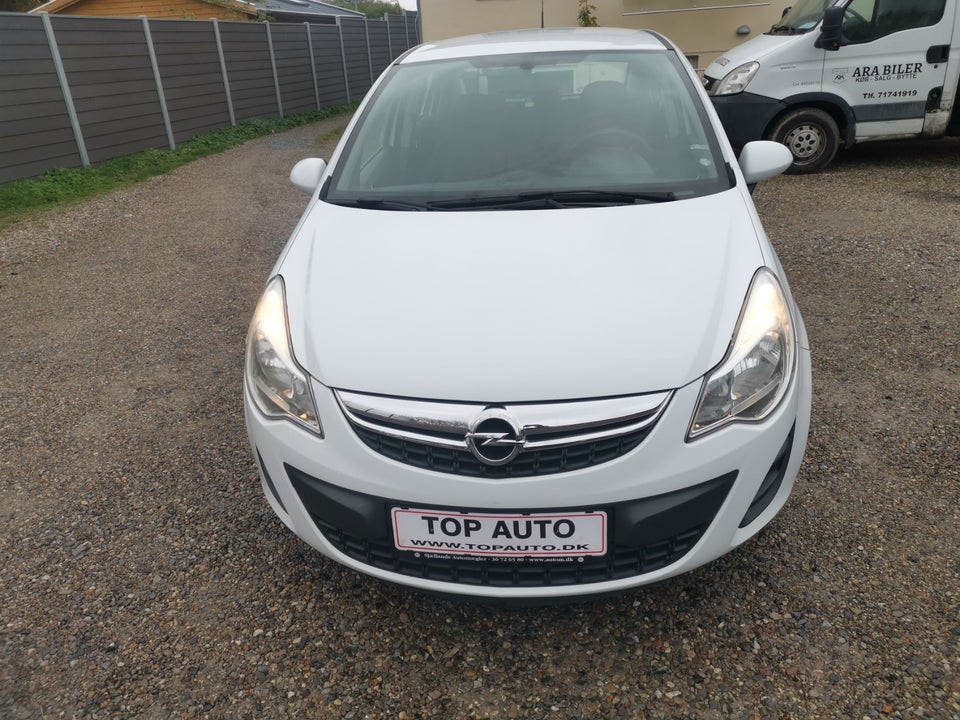 Opel Corsa 1,0 12V Enjoy 5d