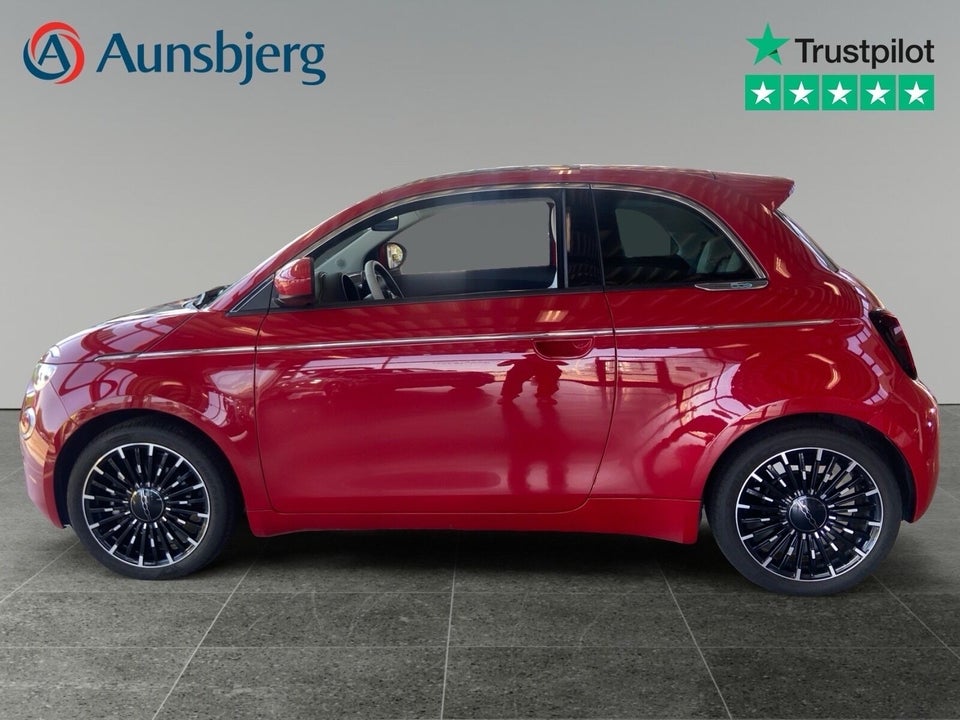 Fiat 500e 42 la Prima by Bocelli 3d