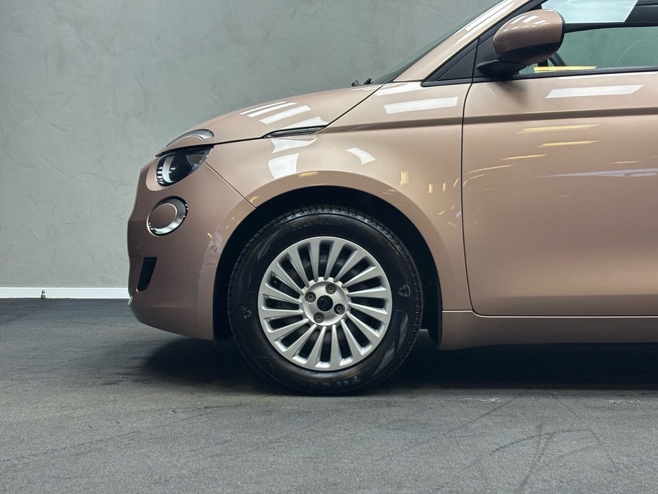 Fiat 500e 42 Icon Cabrio 2d