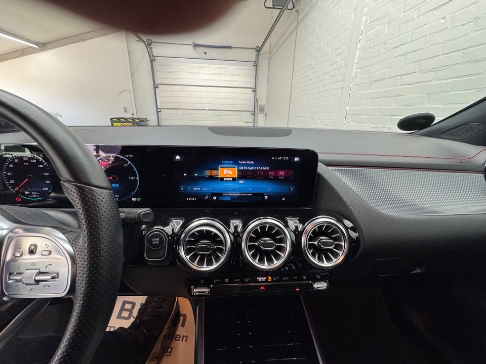 Mercedes EQA250 AMG Line 5d
